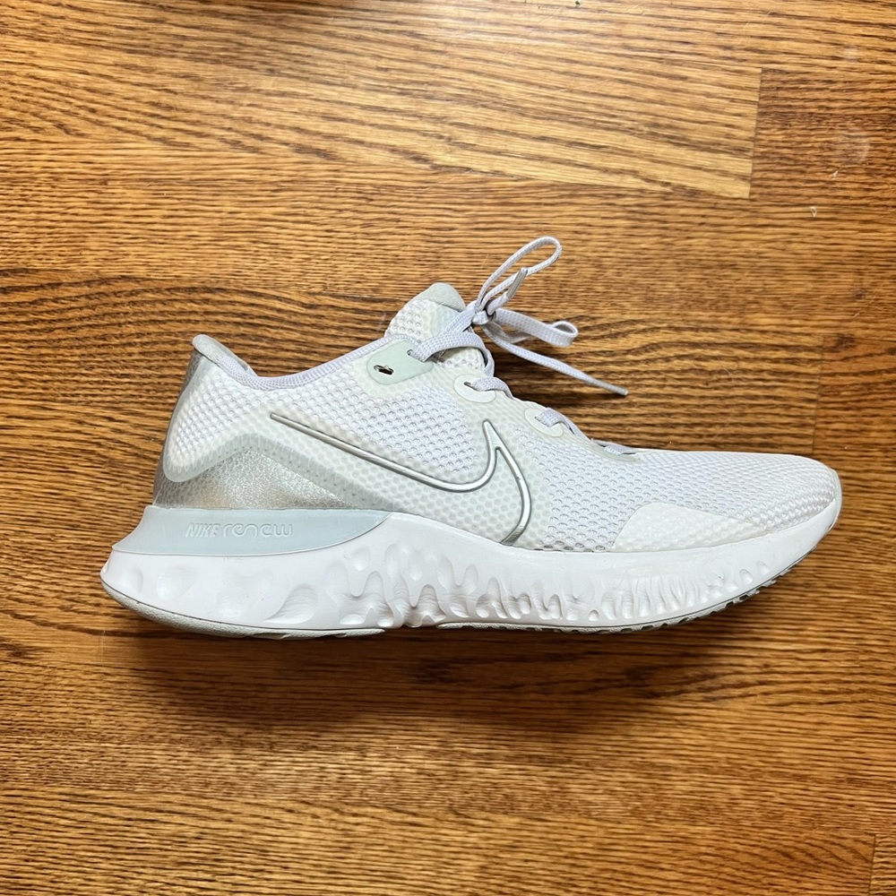 Nike Renew Women’s running shoe
